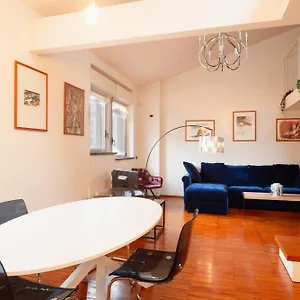 navigli-design-apartment-with-balcony.it-lombardy.com/